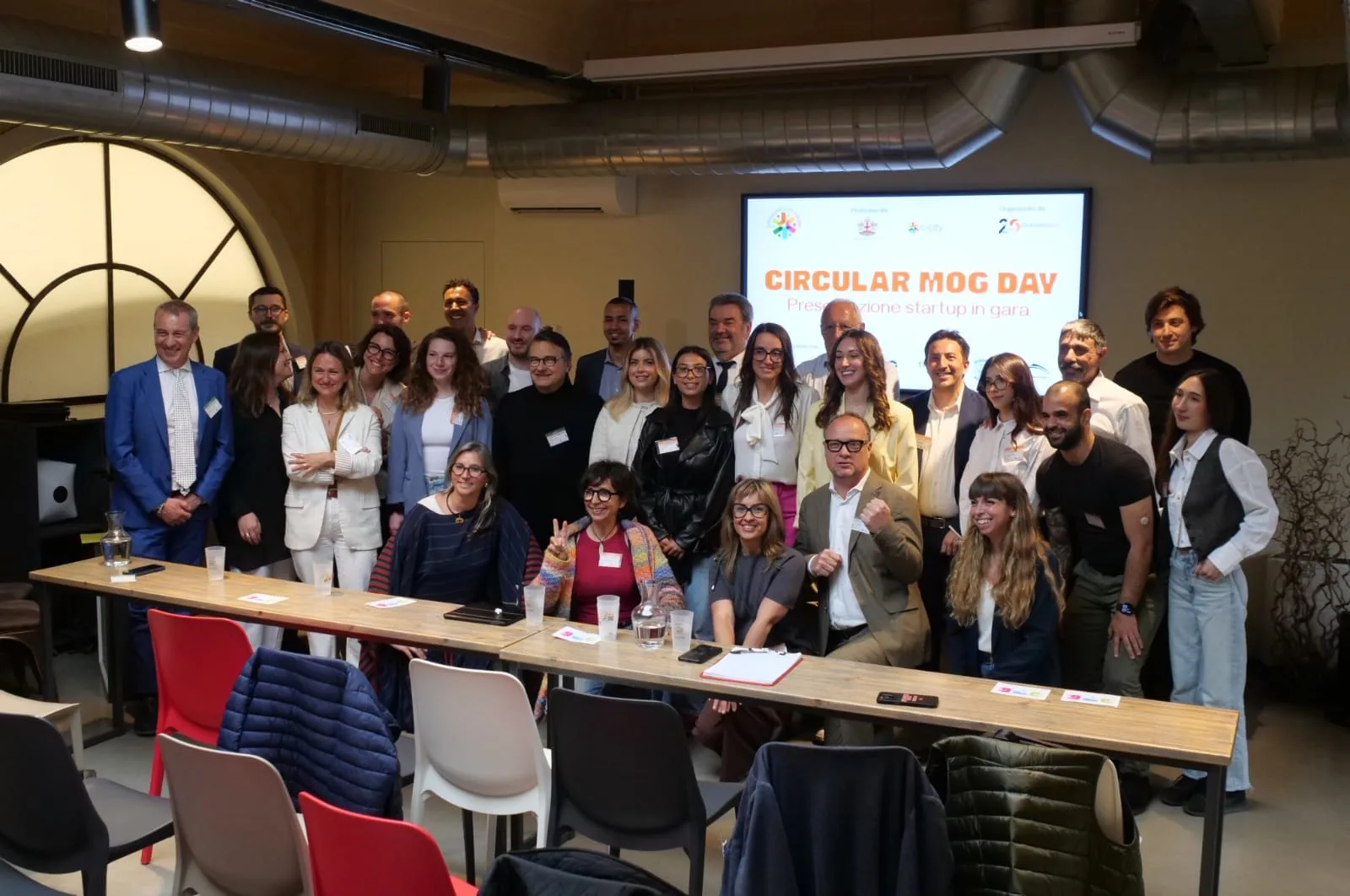 Group photo of Circular MOG Day participants